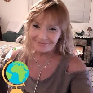 Meet your Posher, Joy